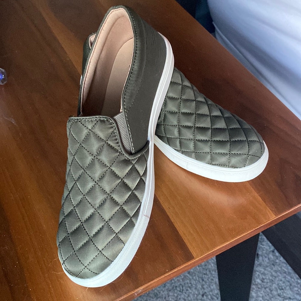 A New Day slide on sneakers (never worn)